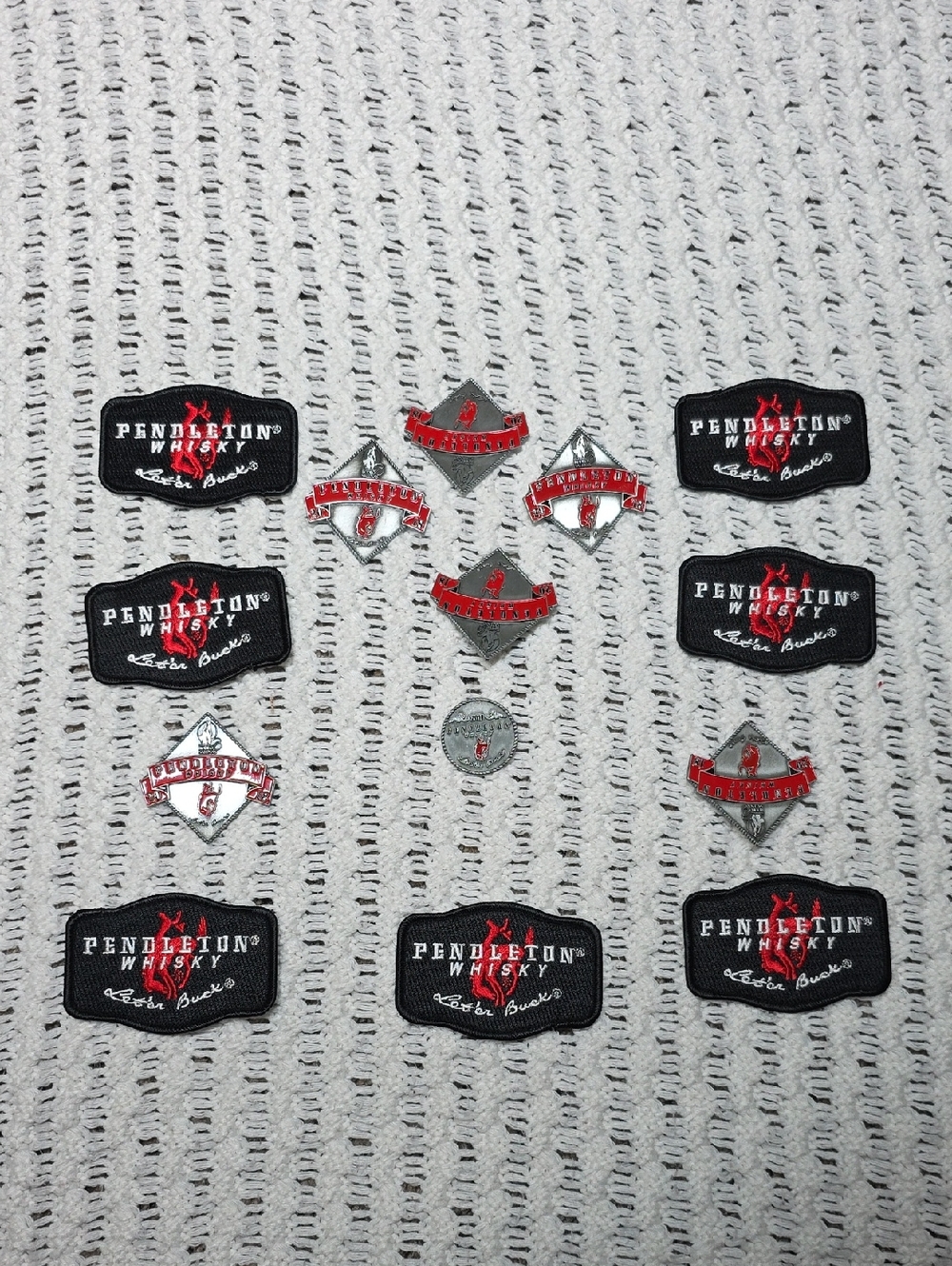 2018 California Rodeo Pendleton Whisky Black Sticker Patches And Hat Pins